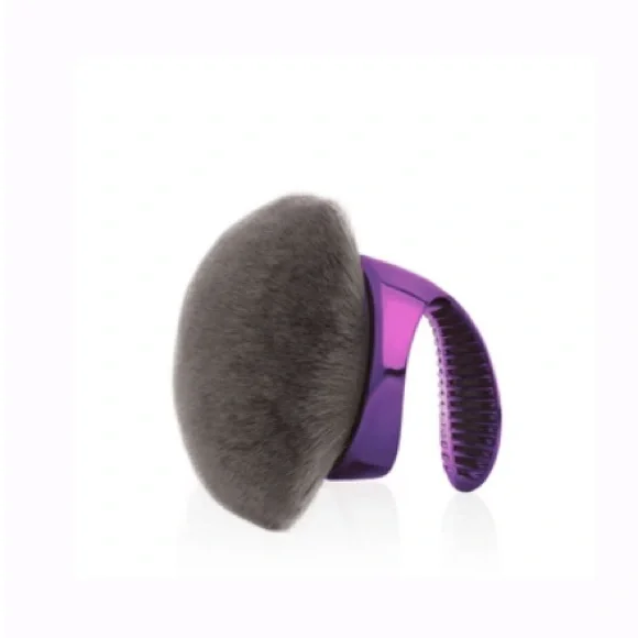 WESTMORE Beauty Body Coverage Perfector Golden Radiance Blend & Blur Body Brush - Picture 3 of 9